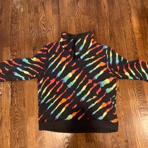 Fleece sweatshirt! Very comfy and keeps you warm!!